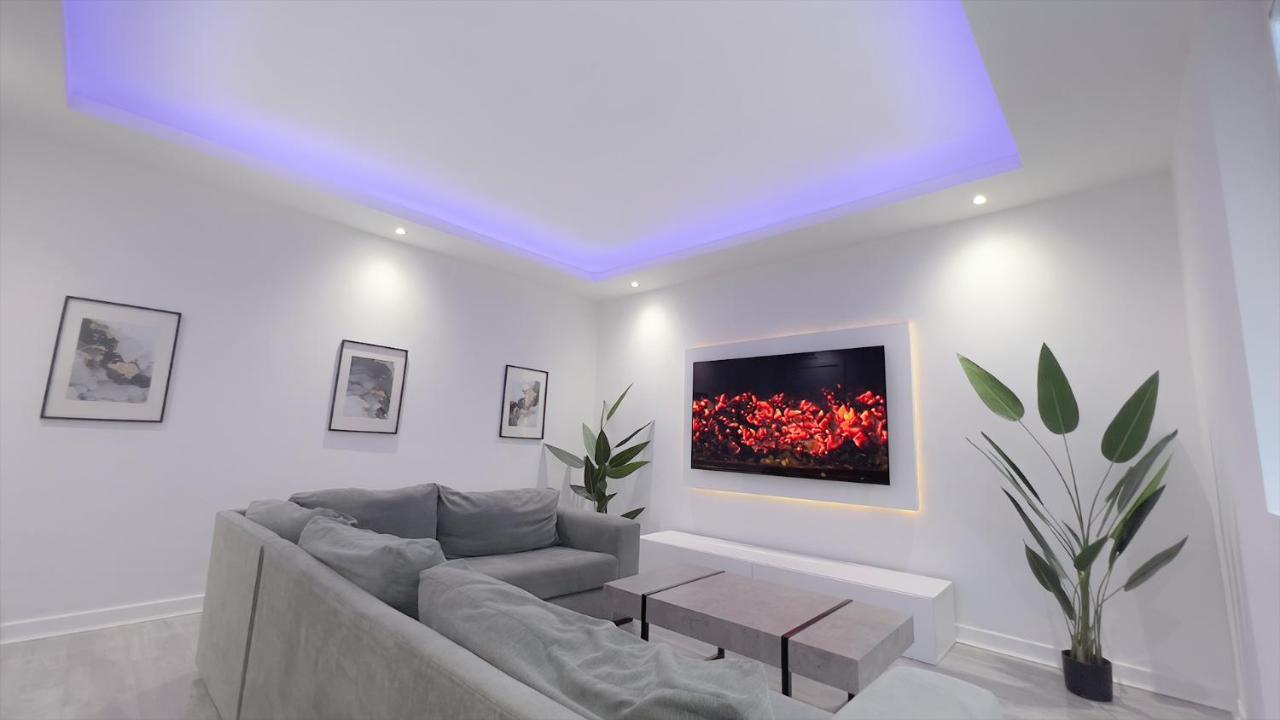 ويشو Stunning Luxury Apartment Near Motherwell المظهر الخارجي الصورة