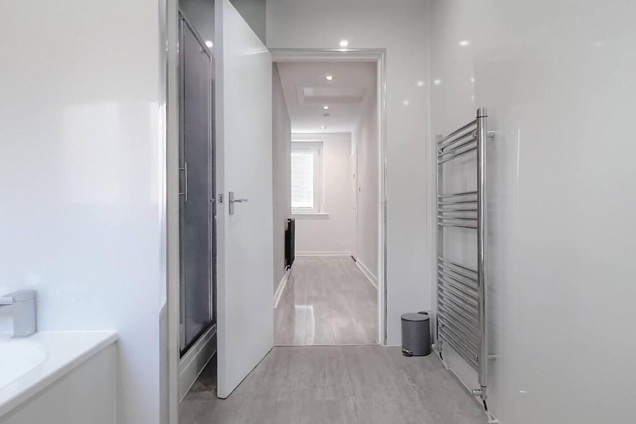 ويشو Stunning Luxury Apartment Near Motherwell المظهر الخارجي الصورة